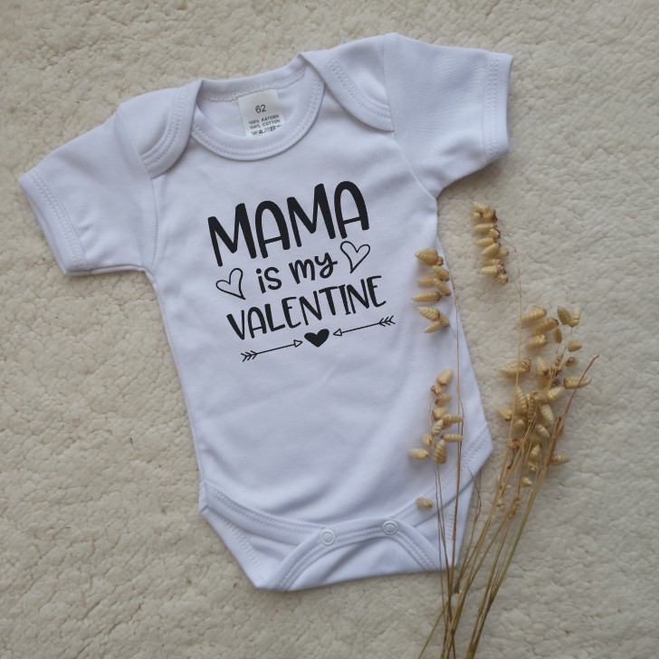 Romper mama is mijn valentijd mama is my valentine