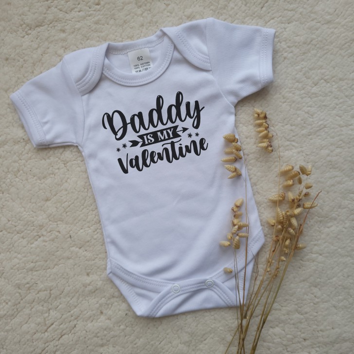 Romper papa is mijn valentijn daddy is my valentine