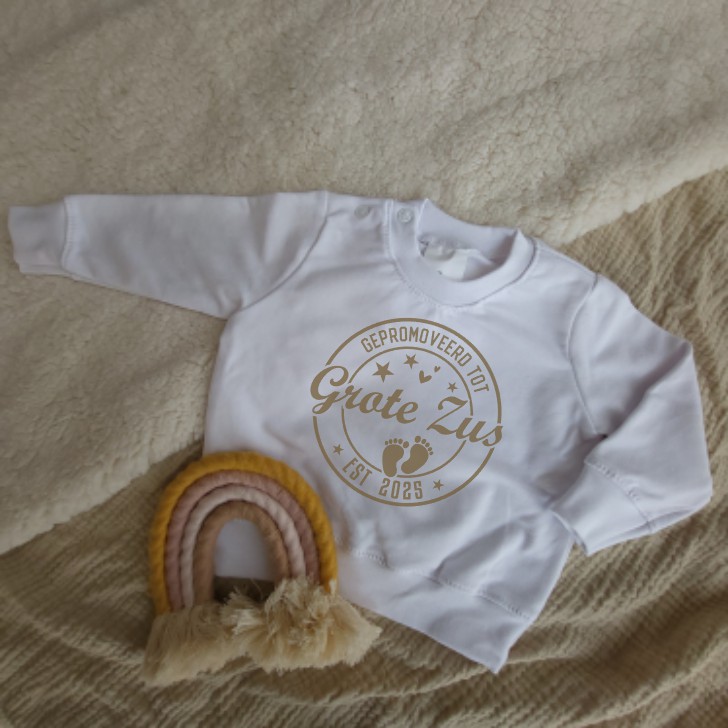 sweater wit met opdruk zand grote zus zwangerschapsaankondiging