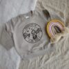 sweater zand naturel grote zus gepromoveerd