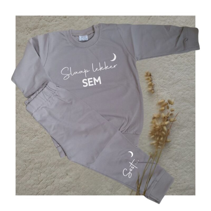 Pyjama naturel slaap lekker gepersonaliseerd